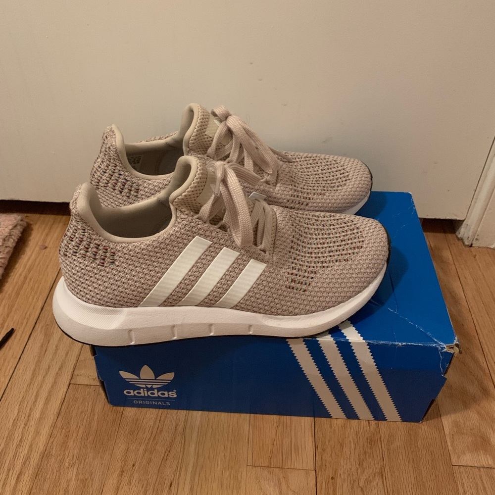 Adidas Tubular Shadow